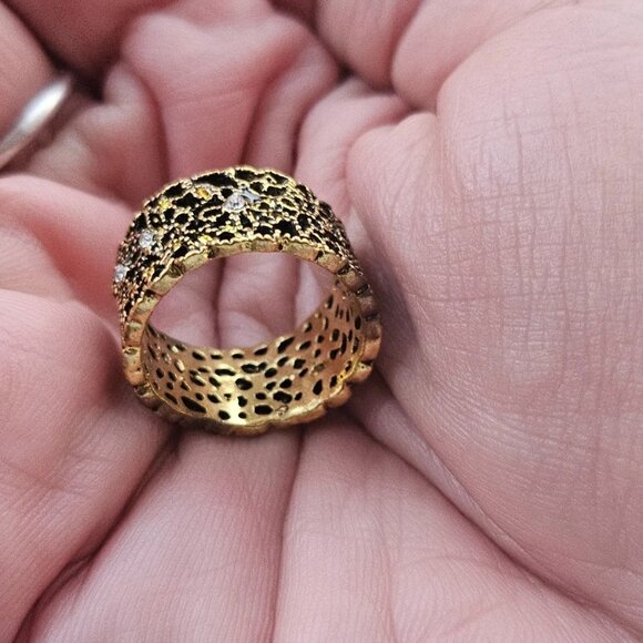 Fashion Ring Band Gold Tone Antique Style Finger Band Unisex Size 9.5 Unbranded - Picture 10 of 10